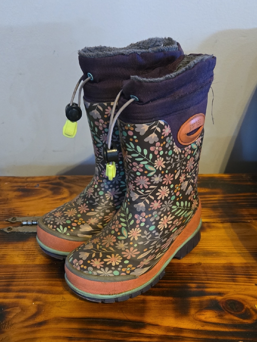 Western Chief Girls Floral Winter/Spring Tall Boots 7/8